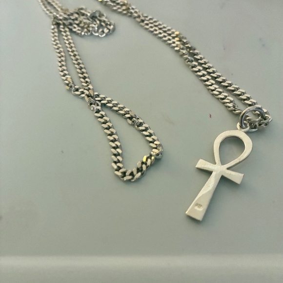 Jewelry - Fabulous sterling Silver Cross